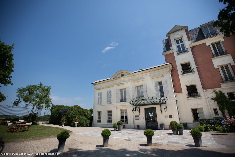 Pavillon Henri IV Hotel Restaurant Gastronomique Terrasse Saint-Germain-en-Laye Bagian luar foto