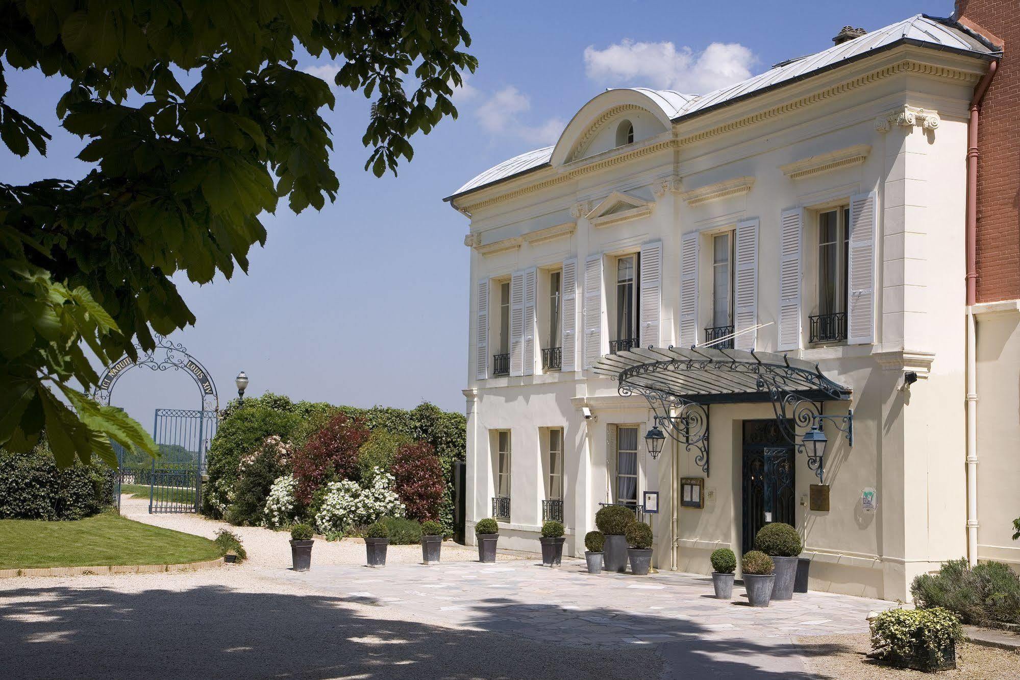 Pavillon Henri IV Hotel Restaurant Gastronomique Terrasse Saint-Germain-en-Laye Bagian luar foto